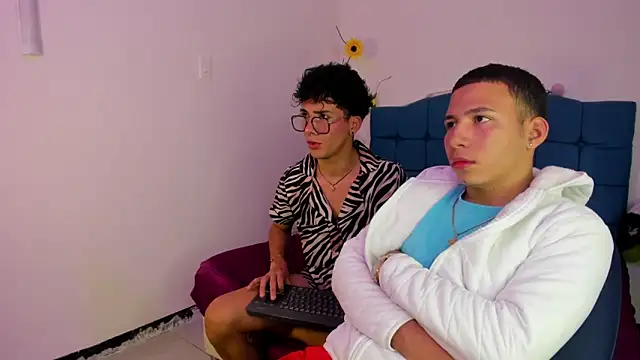 Lovers Spicy online show from March 2026 07:16:02 PM