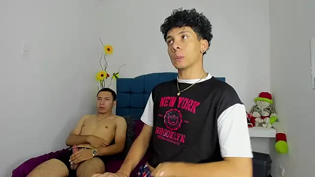 Lovers Spicy online show from March 2026 07:10:01 PM