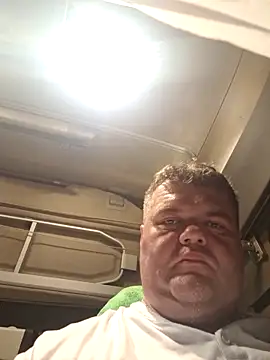 Grase44 online show from November 2025 05:04:01 PM