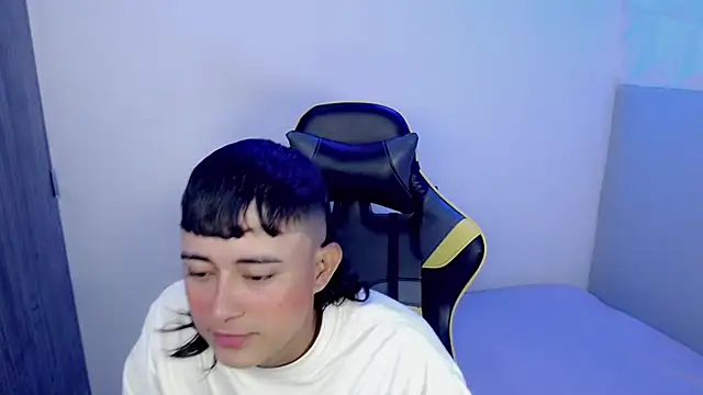 Tatann 18 online show from November 2025 09:48:01 PM