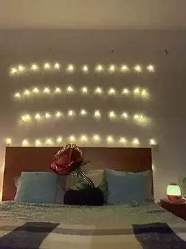 Snapshot of massagistahotbrunette chatting on April 2026 10:00:02 PM massagistahotbrunette online show from April 2026 10:00:02 PM