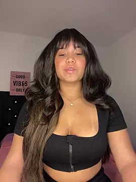 Snapshot of LoliitaBennett chatting on March 2026 01:54:02 AM LoliitaBennett online show from March 2026 01:54:02 AM