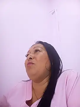 keilaJhonsom1 online show from November 2025 04:40:01 PM