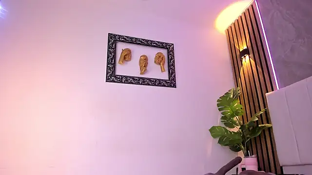 Snapshot of Carlotta_de_velour chatting on March 2026 08:26:33 AM Carlotta de velour online show from March 2026 08:26:33 AM