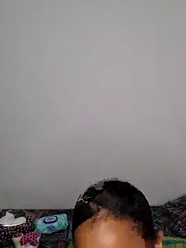 katherine-smill online show from December 2025 07:53:02 PM