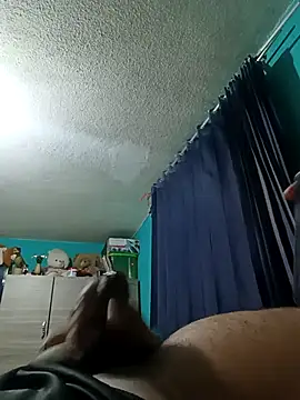 Loquillopajero online show from February 2026 12:45:01 PM