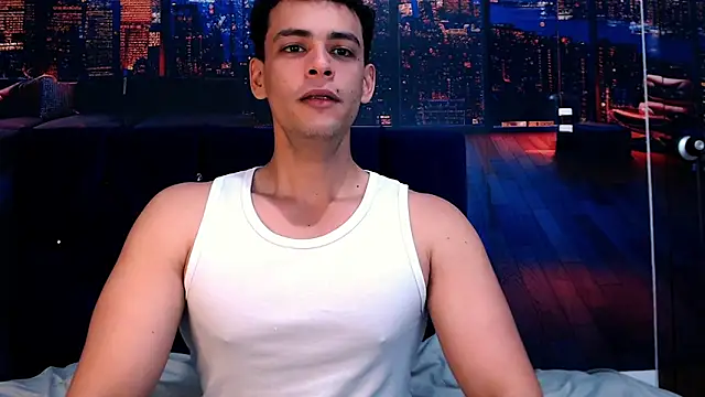 Liam Rosetti online show from November 2025 03:27:02 AM