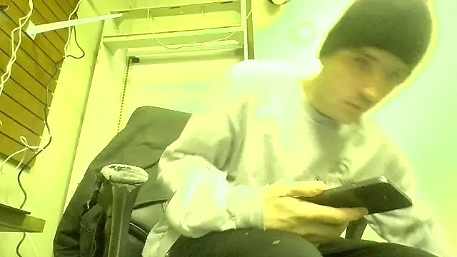 Snapshot of XninoXlokoX9977 chatting on February 2026 03:28:01 PM XninoXlokoX9977 online show from February 2026 03:28:01 PM