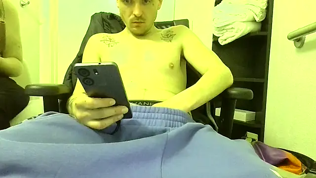 Snapshot of XninoXlokoX9977 chatting on February 2026 07:37:01 AM XninoXlokoX9977 online show from February 2026 07:37:01 AM