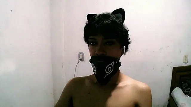 Snapshot of Elyane_Lys chatting on November 2025 06:12:02 AM Elyane Lys online show from November 2025 06:12:02 AM