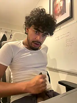 jayluvsu69 online show from November 2025 08:37:02 AM