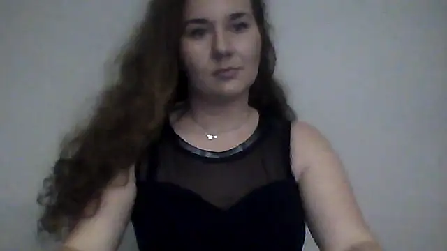 AgnesLips online show from November 2025 03:11:01 PM