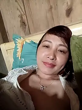 Missa-kute20 online show from February 2026 07:43:02 AM