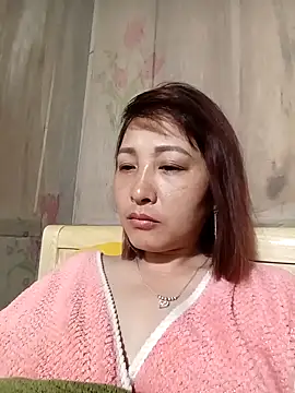 Missa-kute20 online show from March 2026 10:39:01 PM