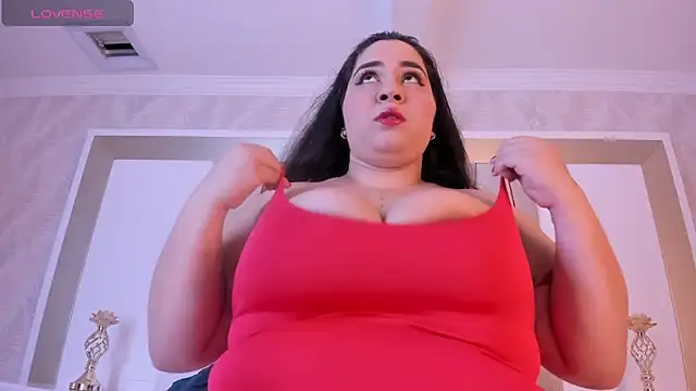 MiaBigBust online show from November 2025 12:03:01 PM