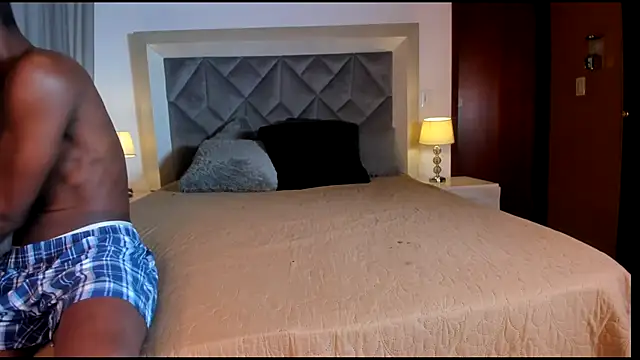 Snapshot of OurPerfectMix chatting on November 2025 03:39:02 AM OurPerfectMix online show from November 2025 03:39:02 AM