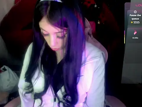 venus-foxy online show from December 2025 03:18:02 PM