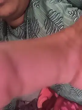 laxmi2629 online show from November 2025 06:02:02 AM