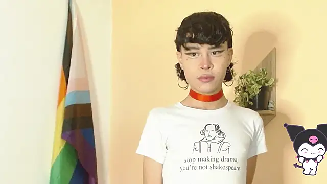 nicolai a online show from November 2025 03:14:02 PM