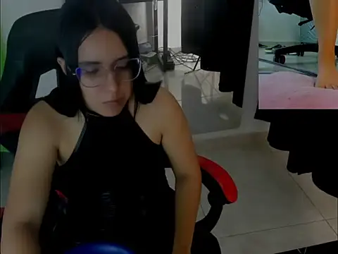 queen findom1 online show from December 2025 01:44:01 AM