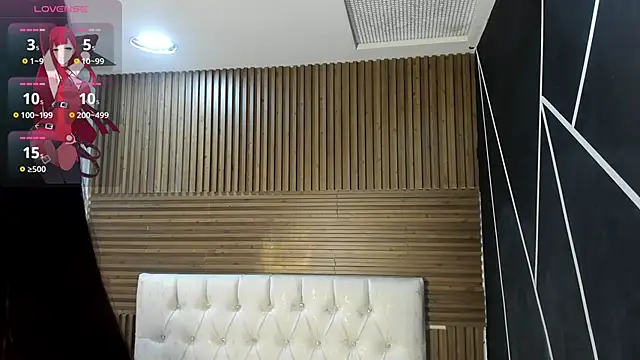 Snapshot of ZarinaWynne chatting on April 2026 01:27:02 PM ZarinaWynne online show from April 2026 01:27:02 PM