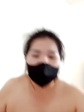 Snapshot of linhcutedam chatting on November 2025 03:28:01 AM linhcutedam online show from November 2025 03:28:01 AM