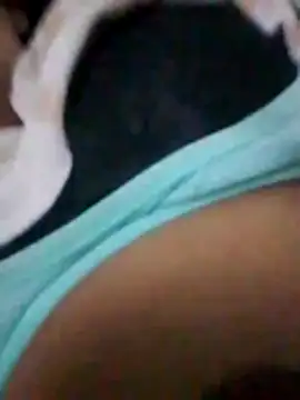 Snapshot of malak_quen chatting on December 2025 12:41:02 AM malak quen online show from December 2025 12:41:02 AM