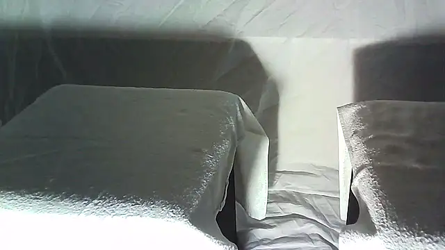 Snapshot of hotwoman25 chatting on April 2026 11:07:01 PM hotwoman25 online show from April 2026 11:07:01 PM