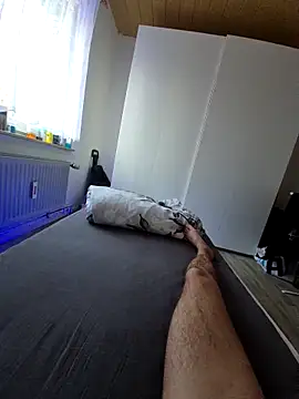 Snapshot of TirelessLot3 chatting on March 2026 04:02:02 PM TirelessLot3 online show from March 2026 04:02:02 PM