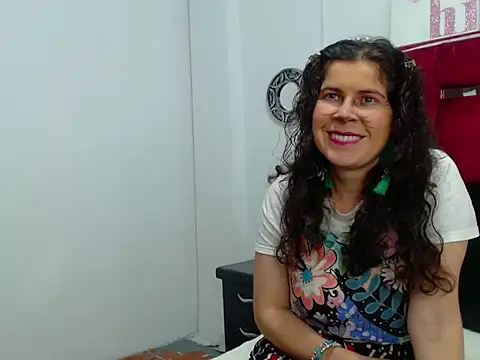 AubreyJoy online show from November 2025 07:24:01 PM