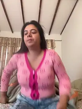 Snapshot of LorieFerrer chatting on May 2026 04:26:02 PM LorieFerrer online show from May 2026 04:26:02 PM