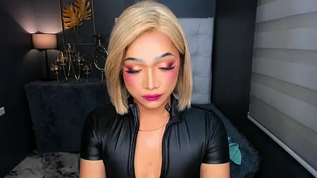 GwennGoddess online show from February 2026 09:47:02 AM