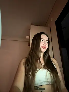 Snapshot of Dianagoldennnn chatting on November 2025 02:39:02 PM Dianagoldennnn online show from November 2025 02:39:02 PM