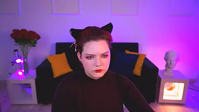 Snapshot of VettaAdams chatting on November 2025 09:31:01 AM VettaAdams online show from November 2025 09:31:01 AM