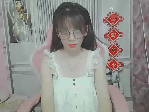 Ella039 online show from May 2026 03:45:01 AM