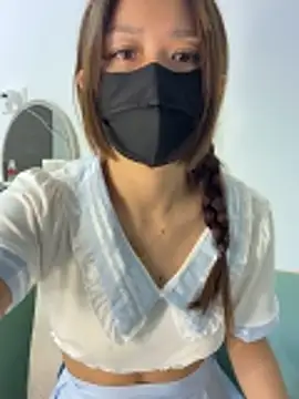 Cara-02 online show from November 2025 12:35:01 AM