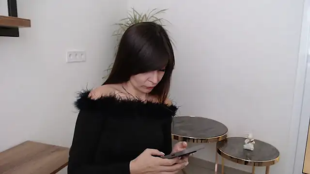 Veronichkaaa online show from November 2025 08:35:01 AM