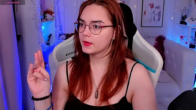 Lily  Evans online show from January 2026 04:07:02 AM