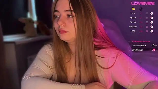 AmeliaMiles online show from April 2026 08:28:02 AM