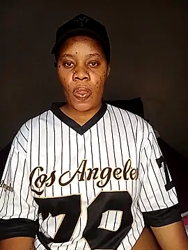 Emmylove-xr25 online show from February 2026 07:10:02 PM