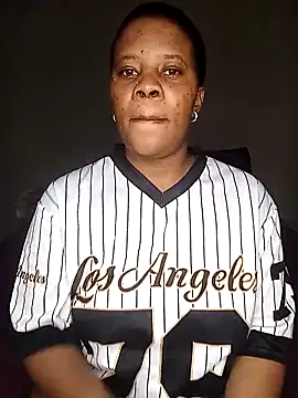 Emmylove-xr25 online show from February 2026 06:25:02 PM