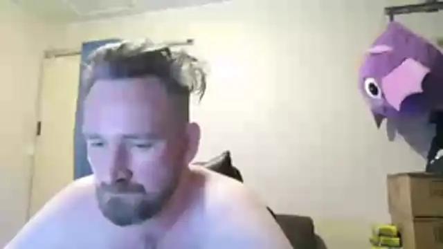 samjw24 online show from November 2025 12:38:01 PM