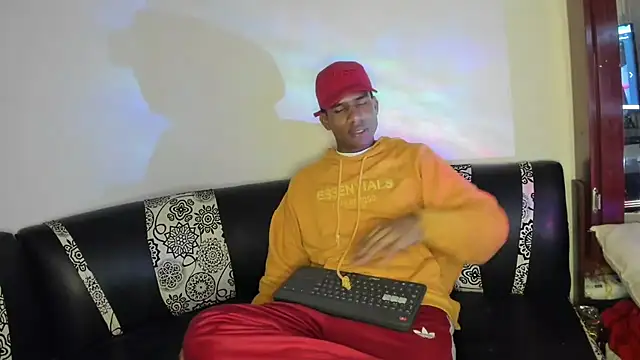 Snapshot of JUANBIGCOCK21CM chatting on April 2026 03:56:01 AM JUANBIGCOCK21CM online show from April 2026 03:56:01 AM