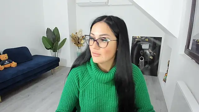 AnyaEvy online show from February 2026 05:01:02 AM