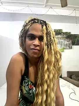 Snapshot of Tara-barbie chatting on November 2025 11:16:02 PM Tara-barbie online show from November 2025 11:16:02 PM