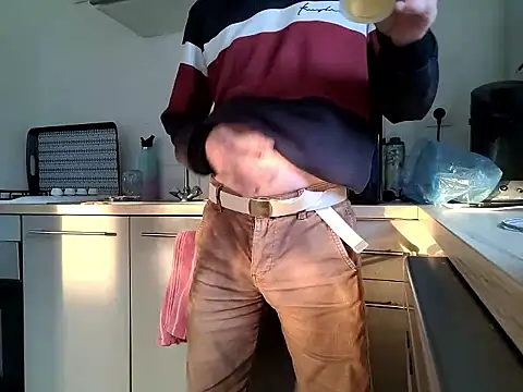 Snapshot of Olifesse chatting on March 2026 05:07:01 PM Olifesse online show from March 2026 05:07:01 PM