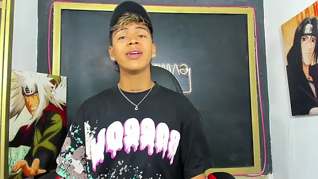 Snapshot of Timmy_Kiing_ chatting on December 2025 09:20:02 PM Timmy Kiing online show from December 2025 09:20:02 PM