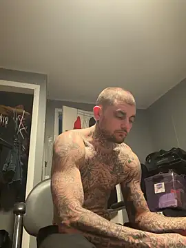 Snapshot of trickydickydaddy chatting on March 2026 08:42:02 AM trickydickydaddy online show from March 2026 08:42:02 AM