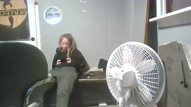 Snapshot of trickydickydaddy chatting on April 2026 03:59:01 AM trickydickydaddy online show from April 2026 03:59:01 AM