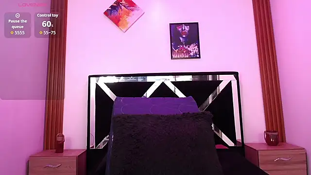 SCARLETT INK  online show from November 2025 06:07:01 PM